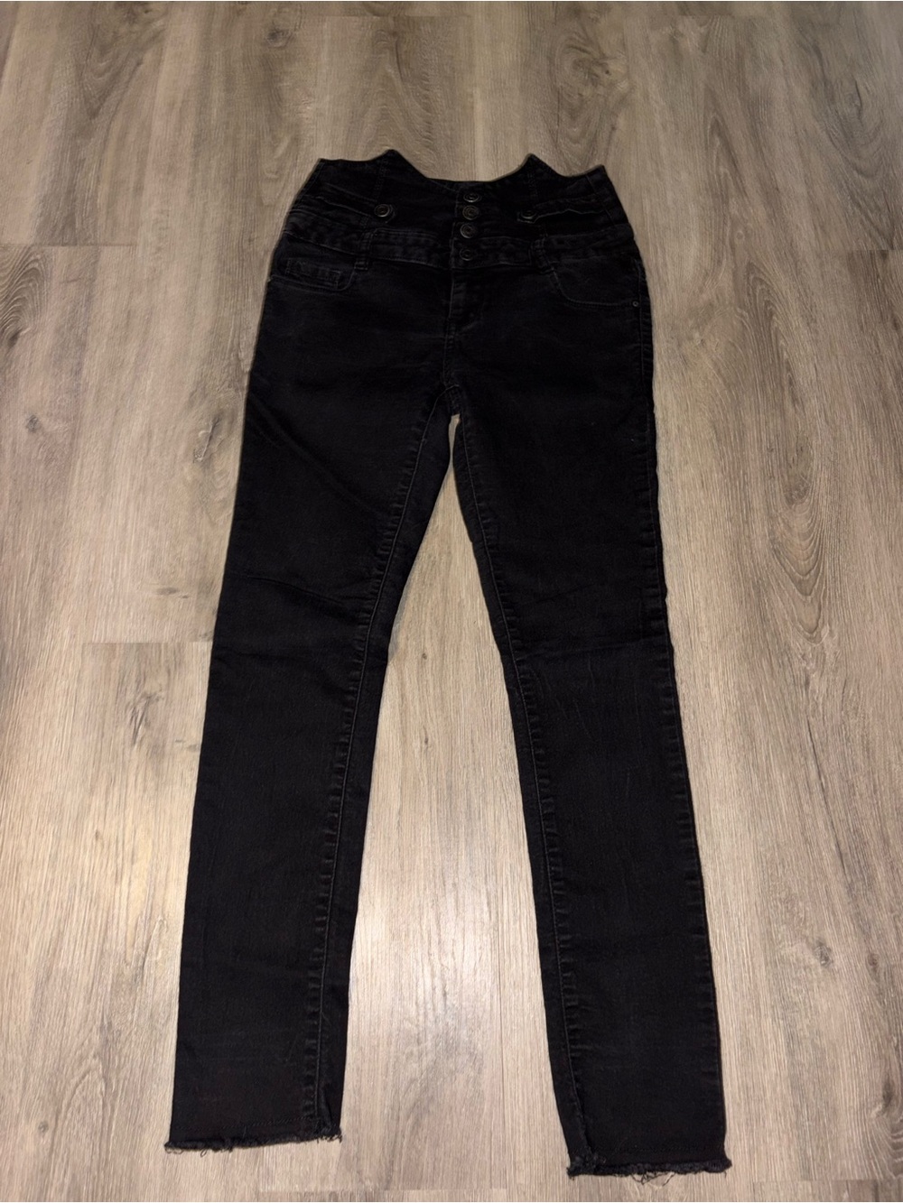Max | Black Jeans